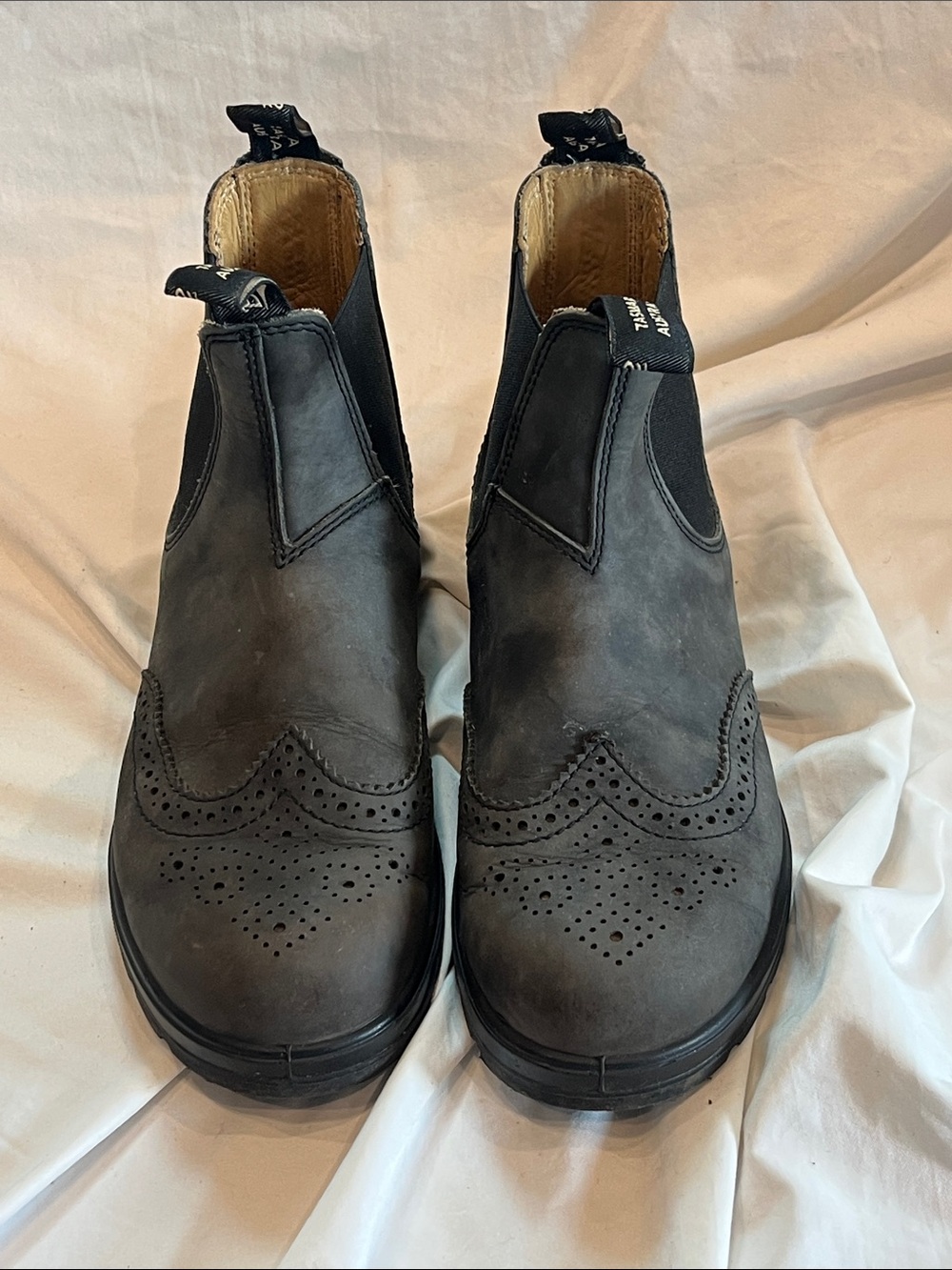 Blundstone Faded Black  Wingtip Brogue Chelsea Boots